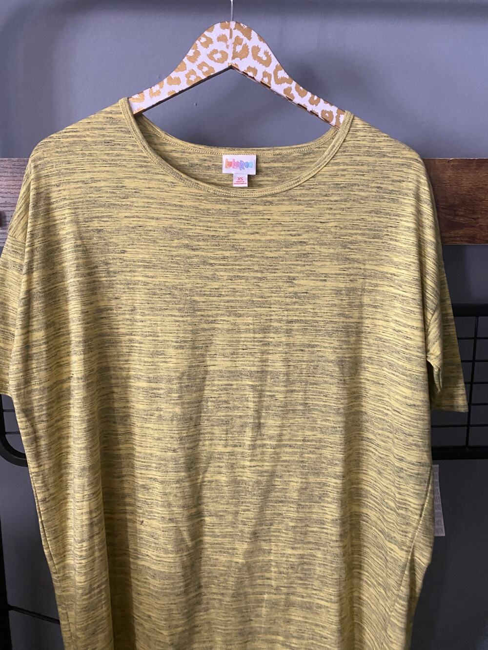 Lularoe Irma Tee | XS NWT